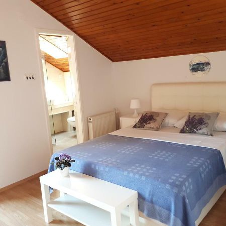 Apartmani Matas Petrcane Bagian luar foto