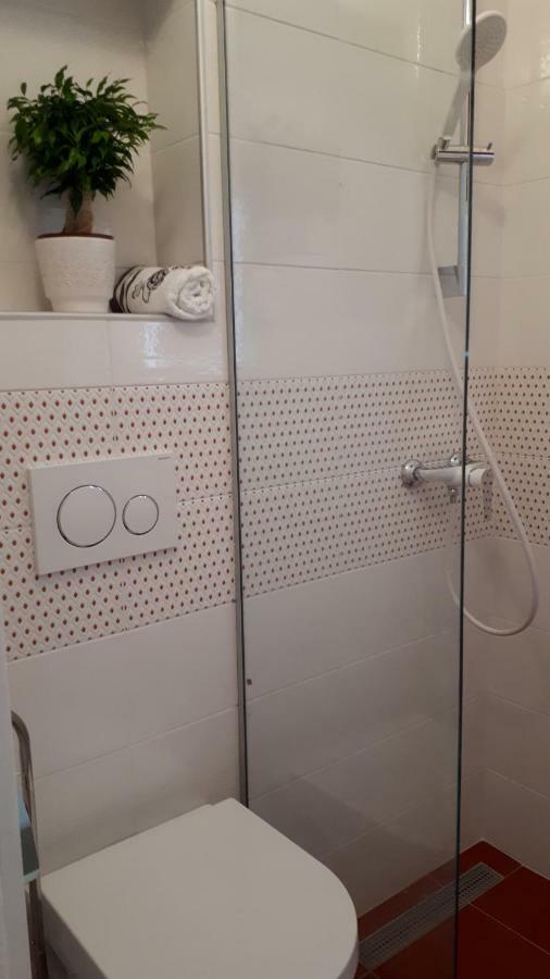 Apartmani Matas Petrcane Bagian luar foto